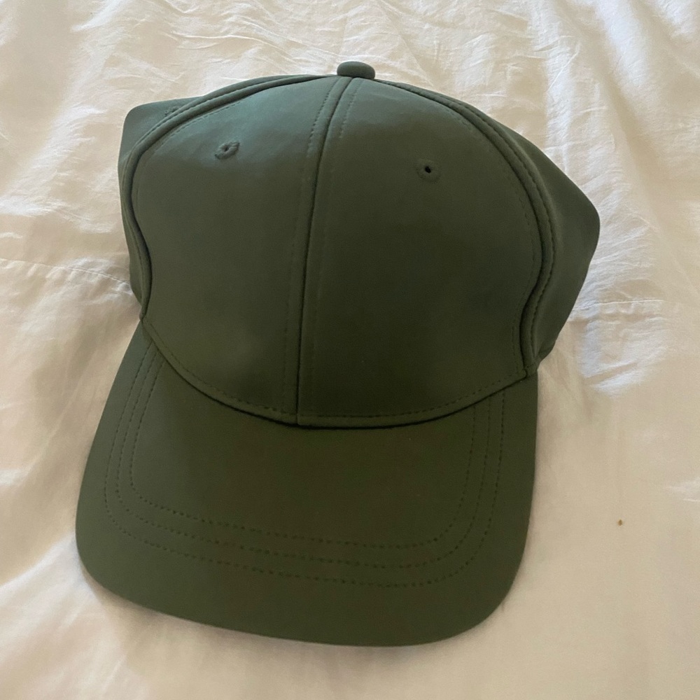 Lululemon soft baller cap